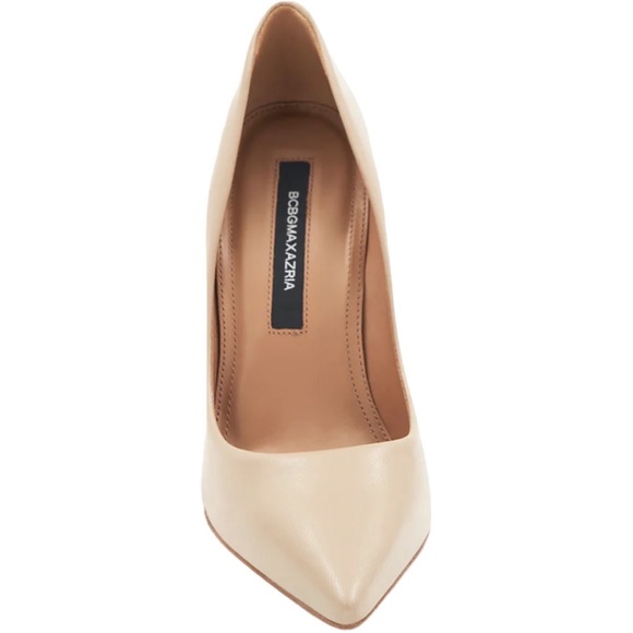 BCBGMAXAZRIA Women's Nova Pump Taupe - Picture 2 of 6